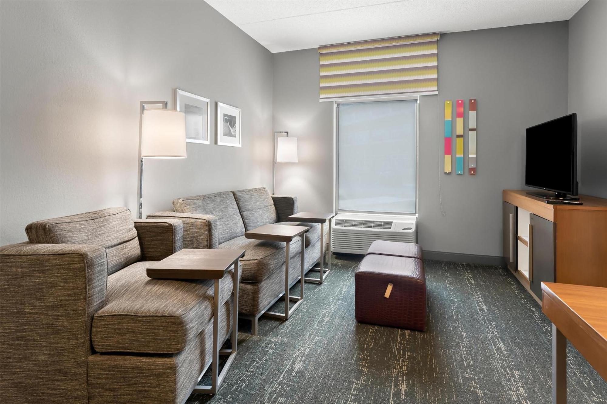 Hampton Inn & Suites Newtown Yardley Buitenkant foto