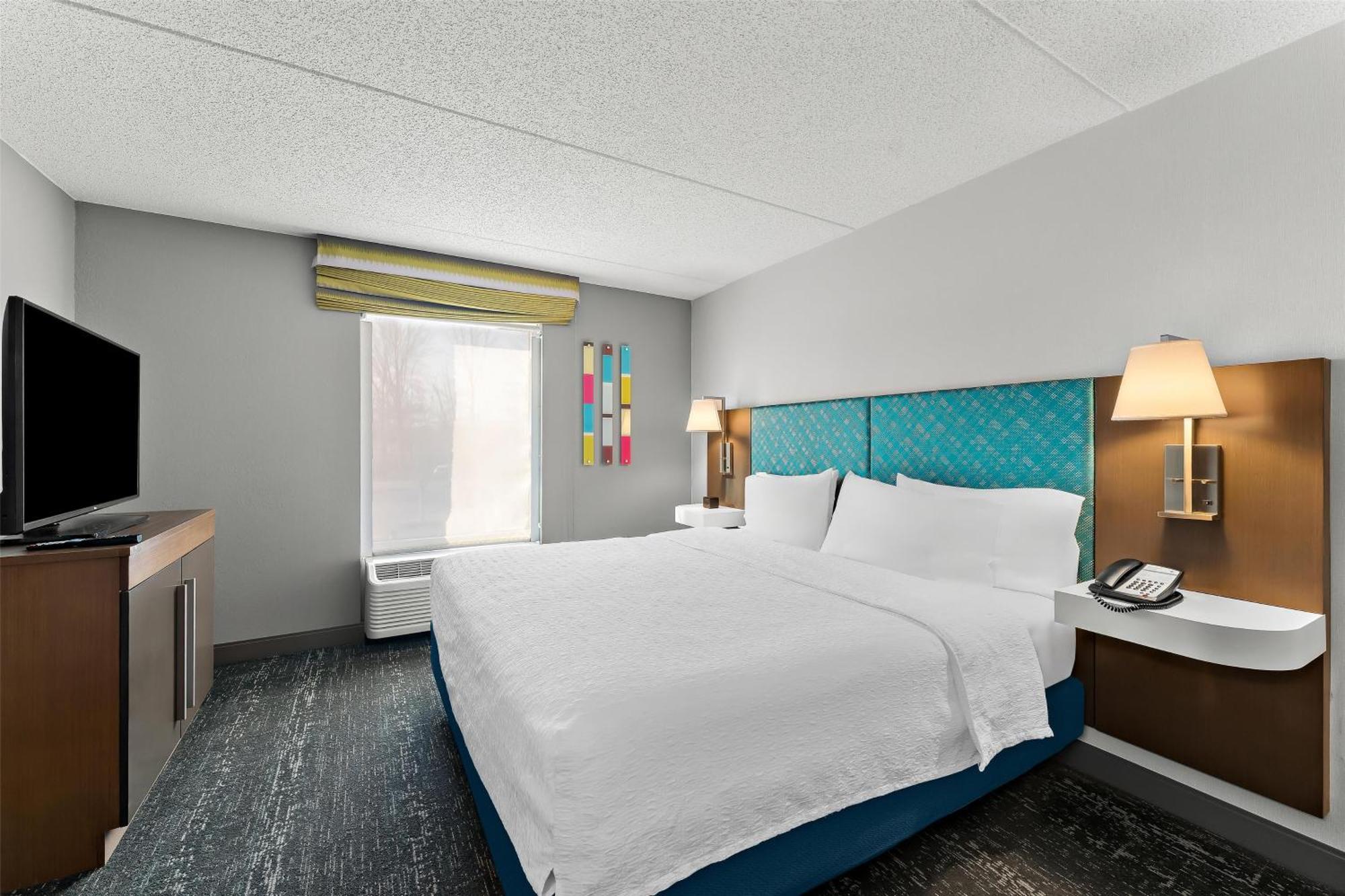 Hampton Inn & Suites Newtown Yardley Buitenkant foto