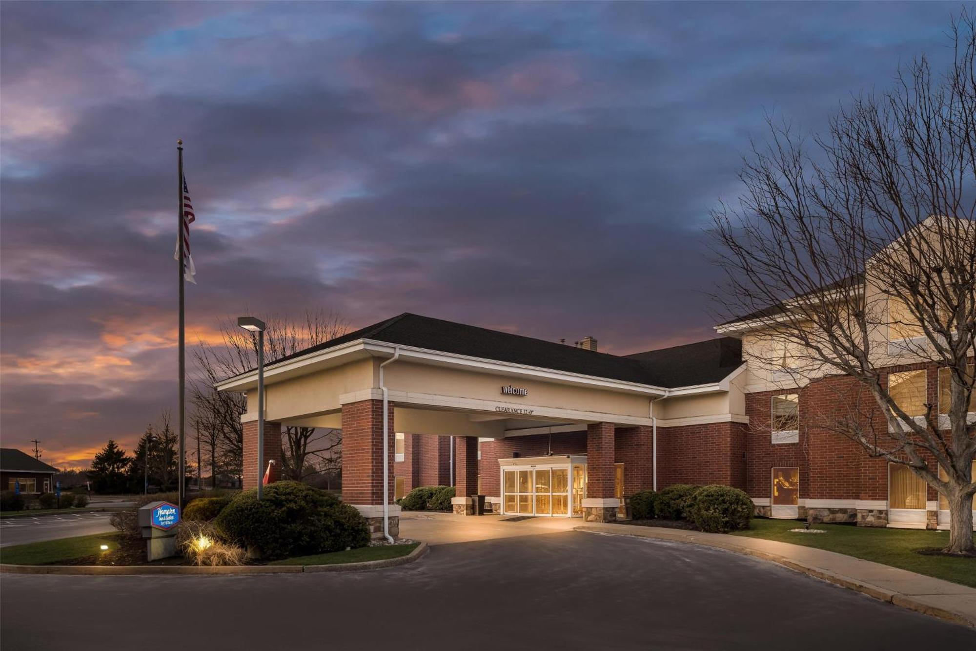 Hampton Inn & Suites Newtown Yardley Buitenkant foto