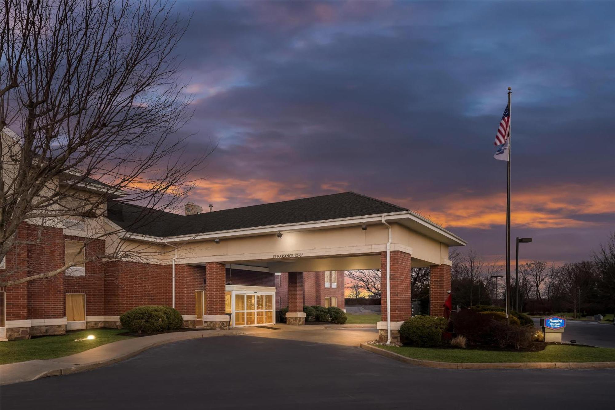 Hampton Inn & Suites Newtown Yardley Buitenkant foto