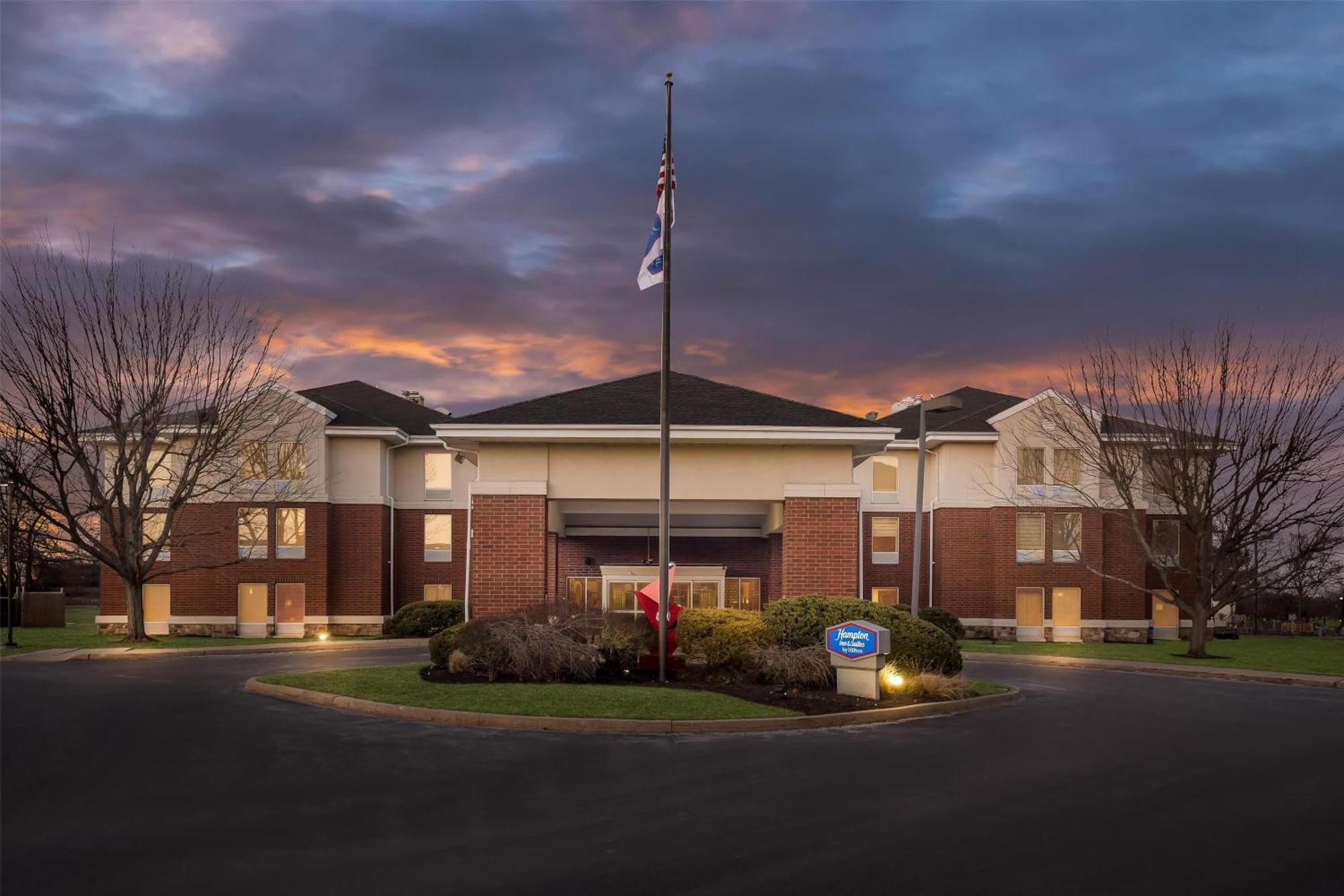Hampton Inn & Suites Newtown Yardley Buitenkant foto